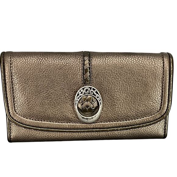 Brighton Large Bronze Pebbled Leather Silver Medallion Large Tri Fold Wallet - Picture 2 of 8